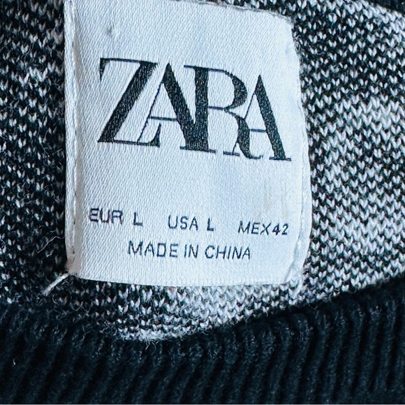 Zara RARE Black and White Graphic Men's Sweater Crew Neck Long Sleeves Size L - Picture 5 of 11